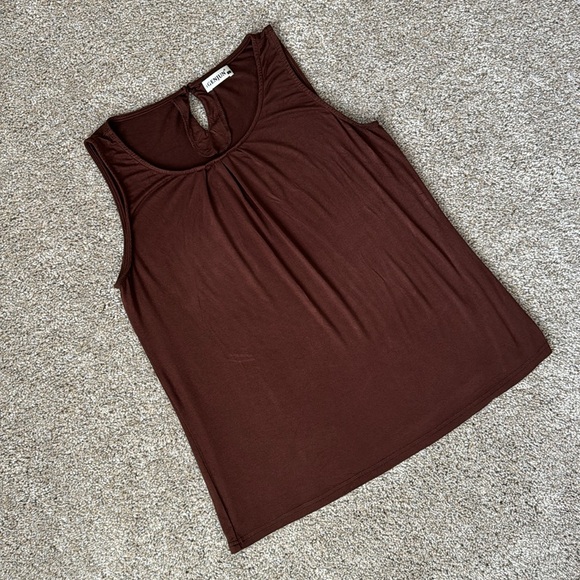 iGENJUN Casual Tank Top Blouse - Picture 2 of 10